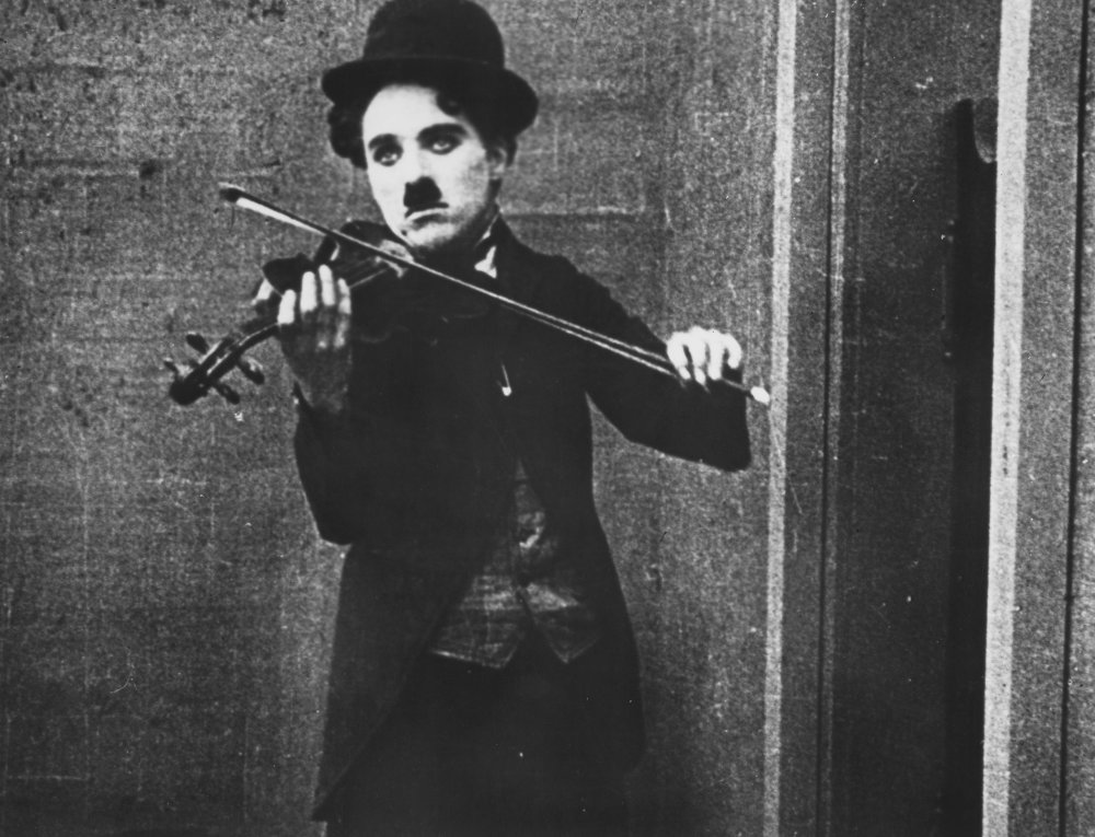 Charlie Chaplin in 'The Vagabond'